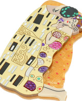 A Golden Kiss Brooch