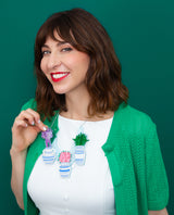 Adorning My Vases with Flowers Necklace -Interactive-