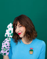 Cyclamen in the Plant Pot Brooch