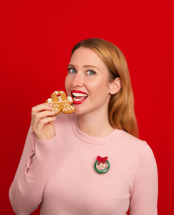 Packed Christmas Delights Brooch -Interactive-