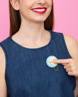 Scrubbing the Plate Clean Brooch -interactive-