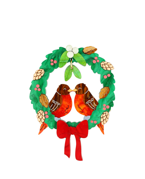 Wreath Kiss Brooch