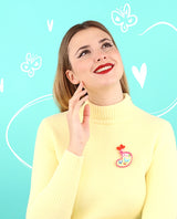 Butterflies-in-my-tummy-brooch-Be-my-Valentine-collection-la-vidriola-product