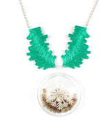 christmas_clear_-bauble_-necklace_la_vidriola_detail