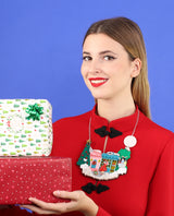 Classic-Christmas-scene-statement-necklace-Christmas-2020-la-vidriola-product-close