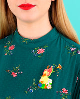 Flower-Hat-Duckling-brooch-Spring-has-sprung-collection-la-vidriola-zoom