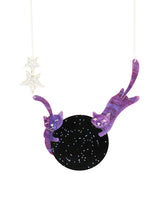 Galaxy-cats-necklace-cats-cats-and-more-cats-la-vidriola-detail