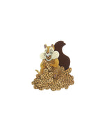 Happy Squirrel’s Autumn Stash Brooch