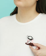 Hide-and-Seek-ostrich-brooch-interactive-animalandia-zoom1