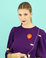 Leo-zodiac-sign-brooch-la-vidriola-plastic-jewellery-cosmica-product