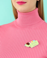 Macaron-box-brooch_plastic_jewerelly_la_vidriola_volando_voy_zoom