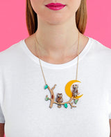 Moon-and-owls-necklace-la-vidriola-plastic-jewellery-halloween-detail