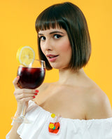 Sangria-brooch-la-vidriola-plastic-jewellery-take-away-product