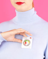 Scrub-a-dub-dub-brooch--interactive-la-vidriola-x-Hello-Kitty-product-movel