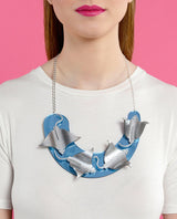 Sinuous-moves-of-the-stingray-necklace-la-vidriola-plastic-jewellery-wild-under-the-sea-product