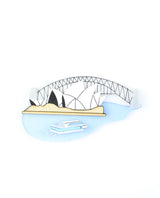 Sydney-opera-house-brooch-la-vidriola-plastic-jewellery-take-away-last-minute-detail