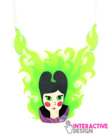 The-evil-queen-necklace-interactive-far-far-away-la-vidriola-detail