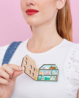 Toni’s Tiny Doll House Brooch-Interactive-