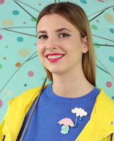 Under-my-umbrella-brooch_plastic_jewerelly_la_vidriola_volando_voy_product