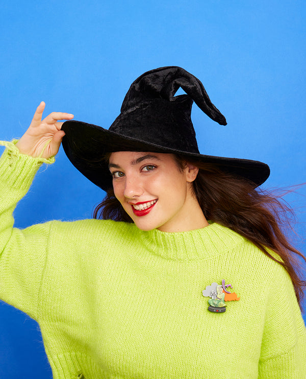 Vacuum Robot 3000 is the New Broomstick! Brooch