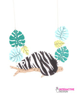 Wild-inserts-for-chameleon-necklace-classic-collection-la-vidriola-detail-on