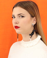 Witch's-cats-and-the-moon-earrings-classic-halloween-2020-la-vidriola-zoom