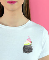 Witch's-cauldron-brooch-plastic-jewerelly-la-vidriola-product