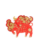 Year-of-the-Ox-brooch-Nǐ-hǎo-collection-la-vidriola-detail