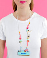 acrobats-necklace-la-vidriola-plastic-jewellery-circus-where-the-magic-happens-product