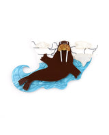 happy-walrus-brooch-la-vidriola-plastic-jewellery-wild-under-the-sea-detail