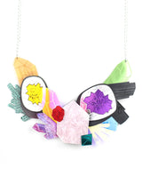 magic-crystals-necklace-la-vidriola-plastic-jewellery-cosmica-detail