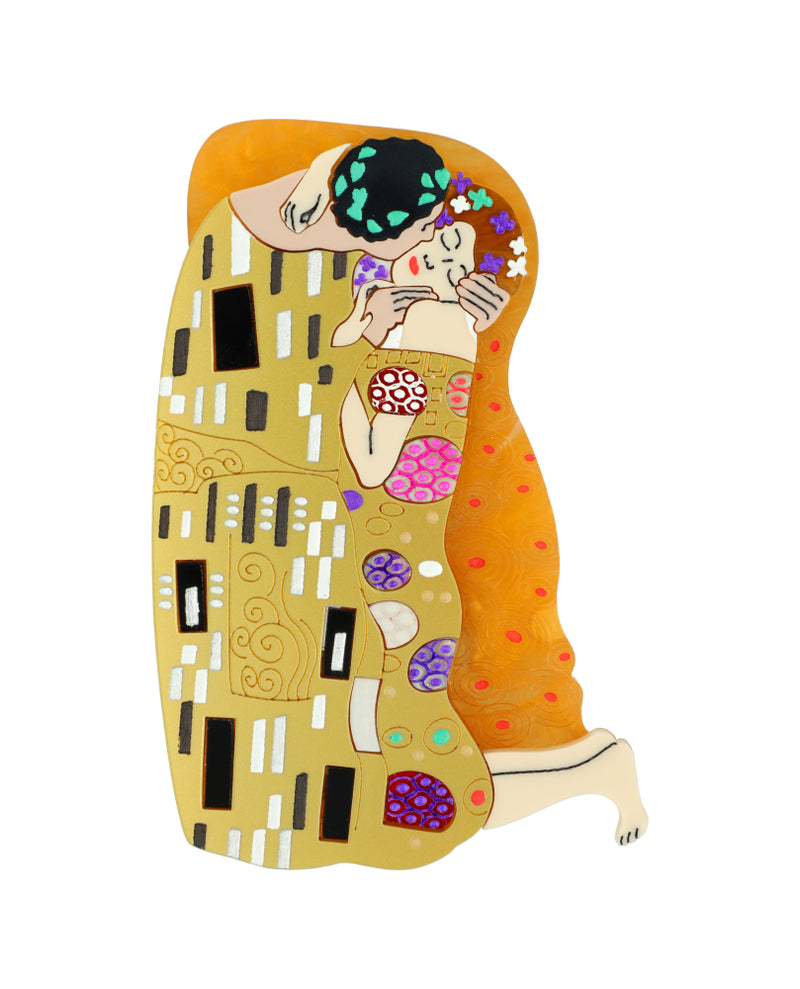 A Golden Kiss Brooch