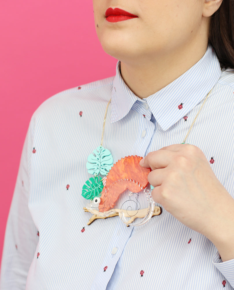 Beautiful Chameleon Necklace Interactive