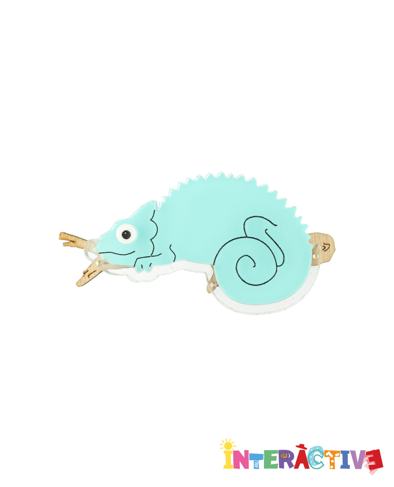 Chameleon brooch- interactive design-