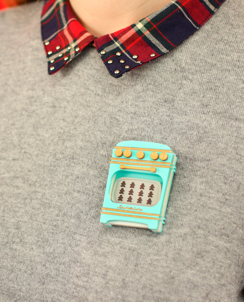 Cooking Christmas recipes brooch