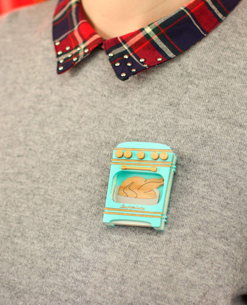 Cooking Christmas recipes brooch