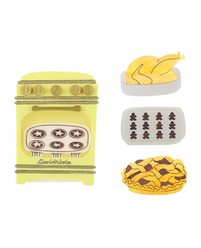 Cooking Christmas recipes brooch Yellow