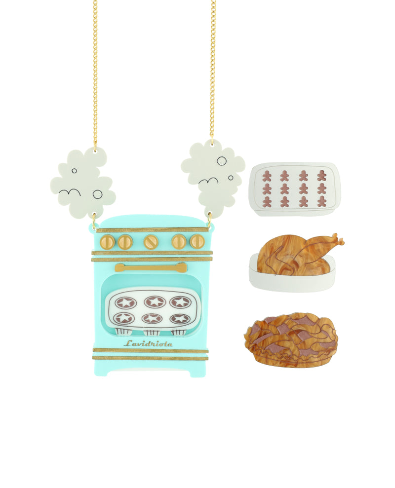 Cooking Christmas delights in the oven necklace -interactive-