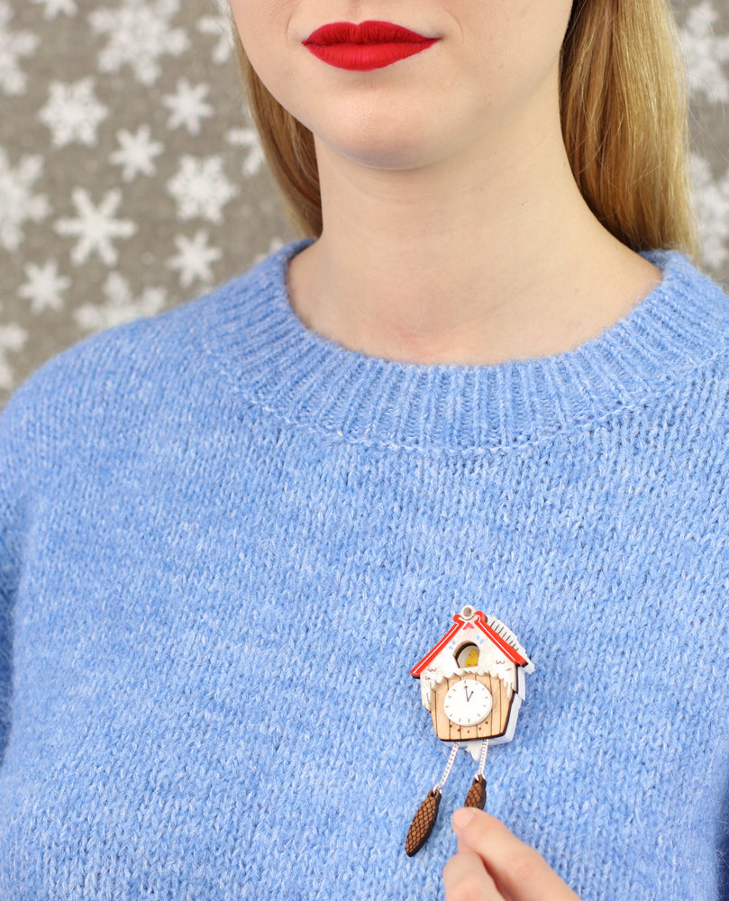 Cuckoo Christmas Clock brooch -interactive-