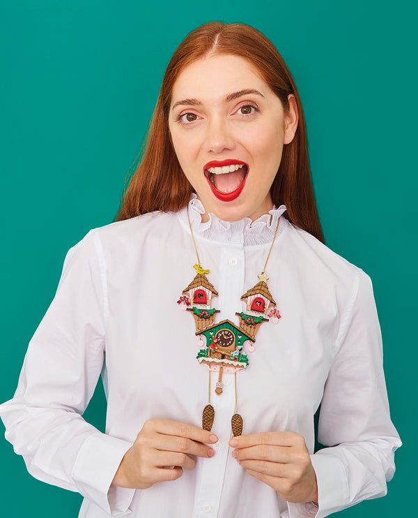 Cuckoo, It’s Winter Fun Time! Necklace -interactive-