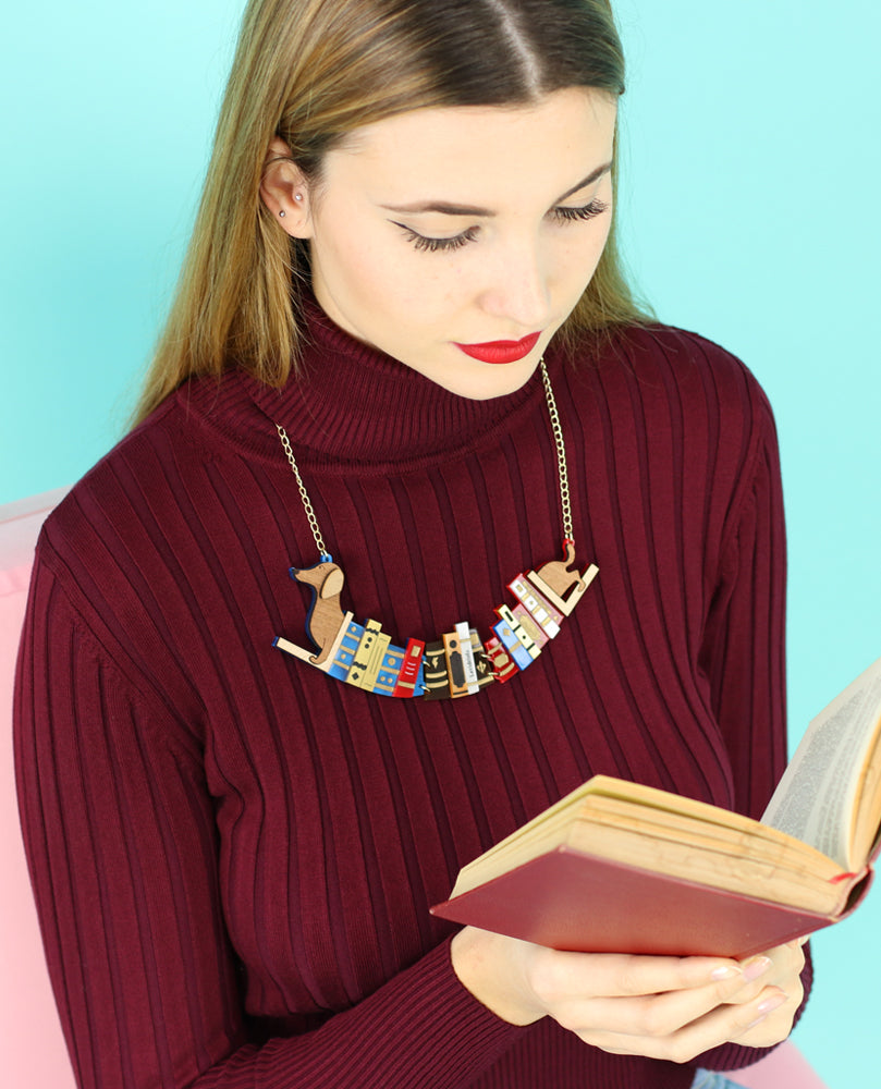 Dachshund bookend necklace
