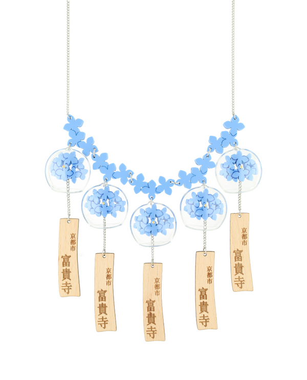 Flowy Furin Necklace