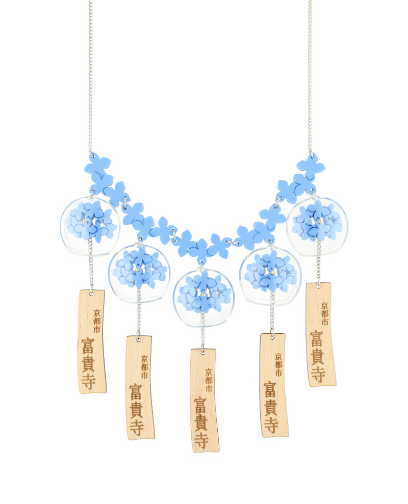 Flowy Furin Necklace