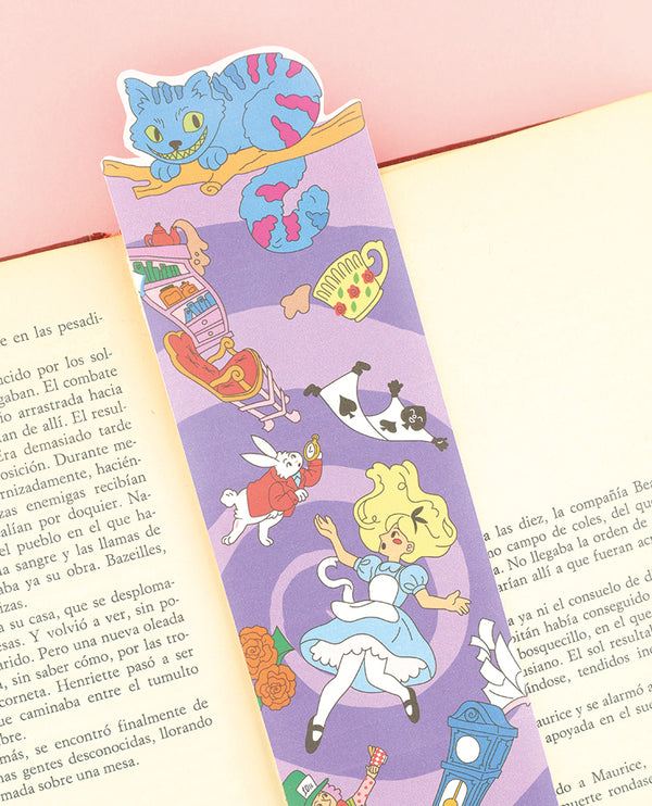 Alice in Wonderland Bookmark Free Printable colour in!