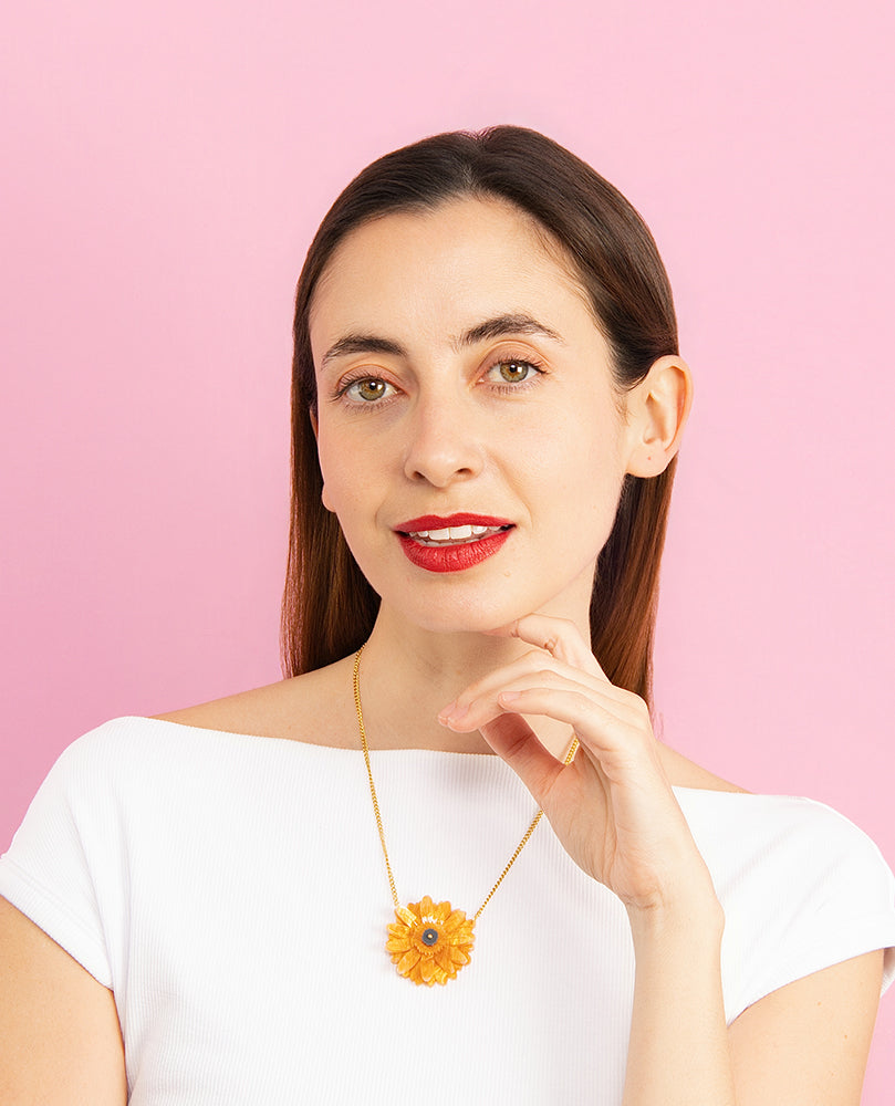 Gerbera Daisy Minuet Pendant