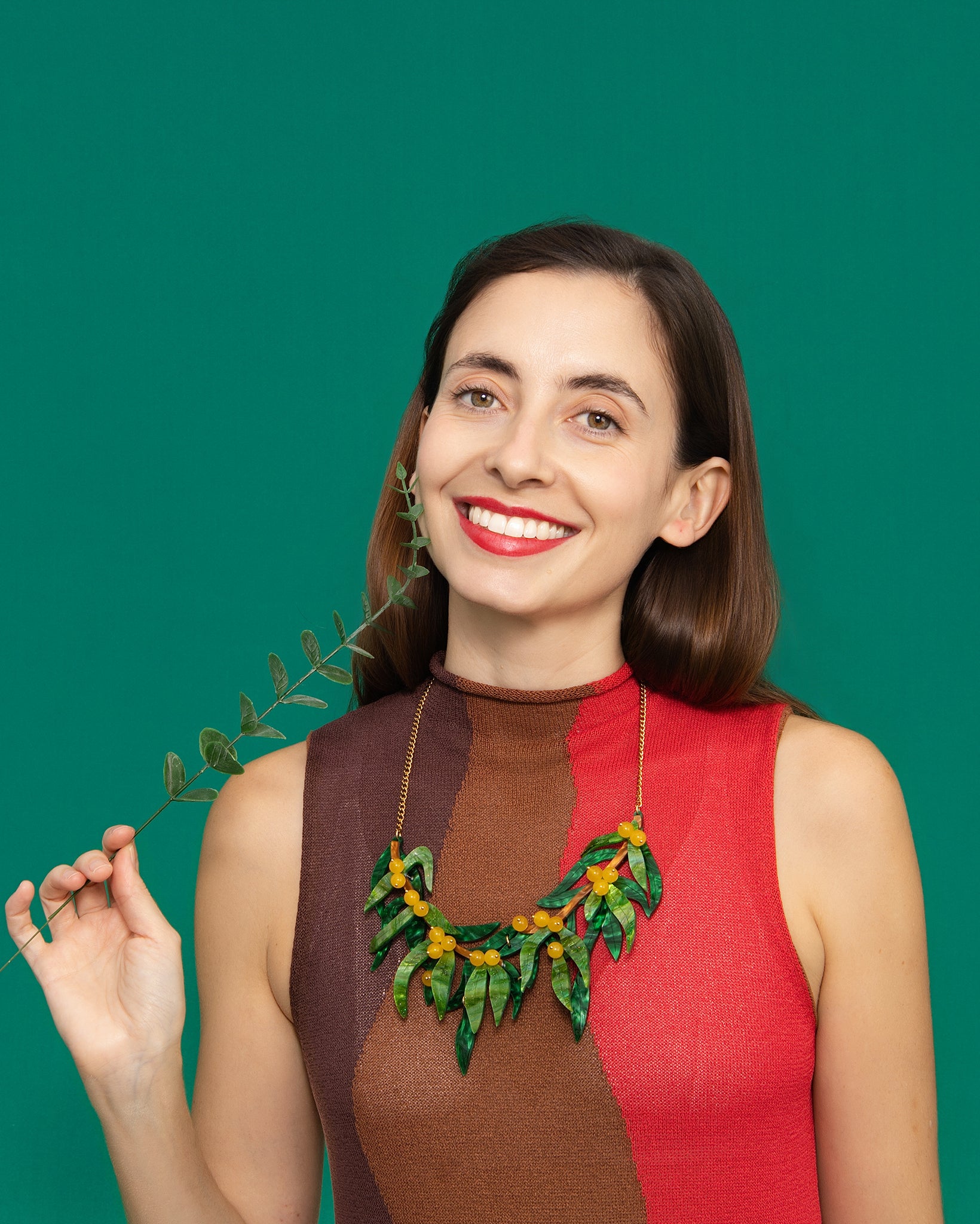 Glistening Wattle Garland Necklace