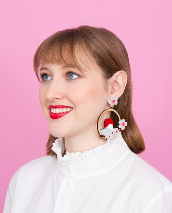 Hanami statement Essentials earrings