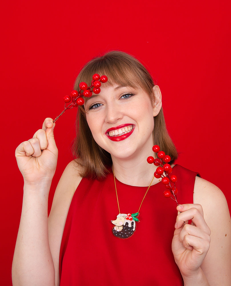 Hedgehog Figgy Pudding necklace