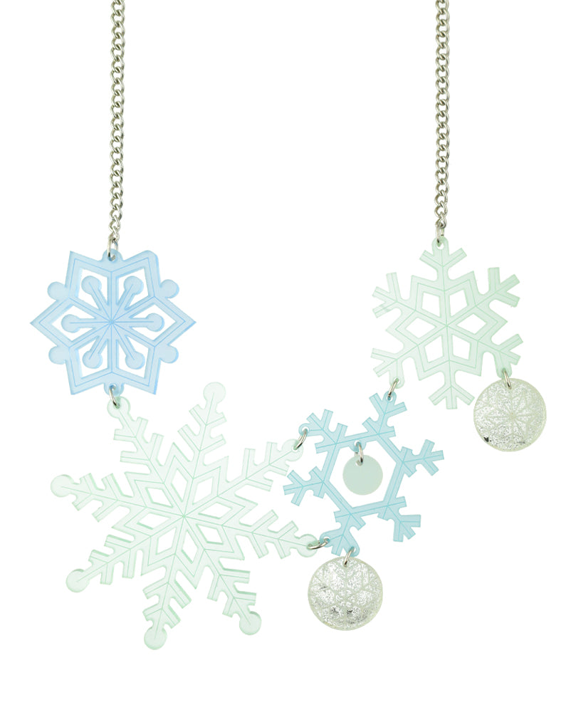 Let the snowflakes fall! Necklace