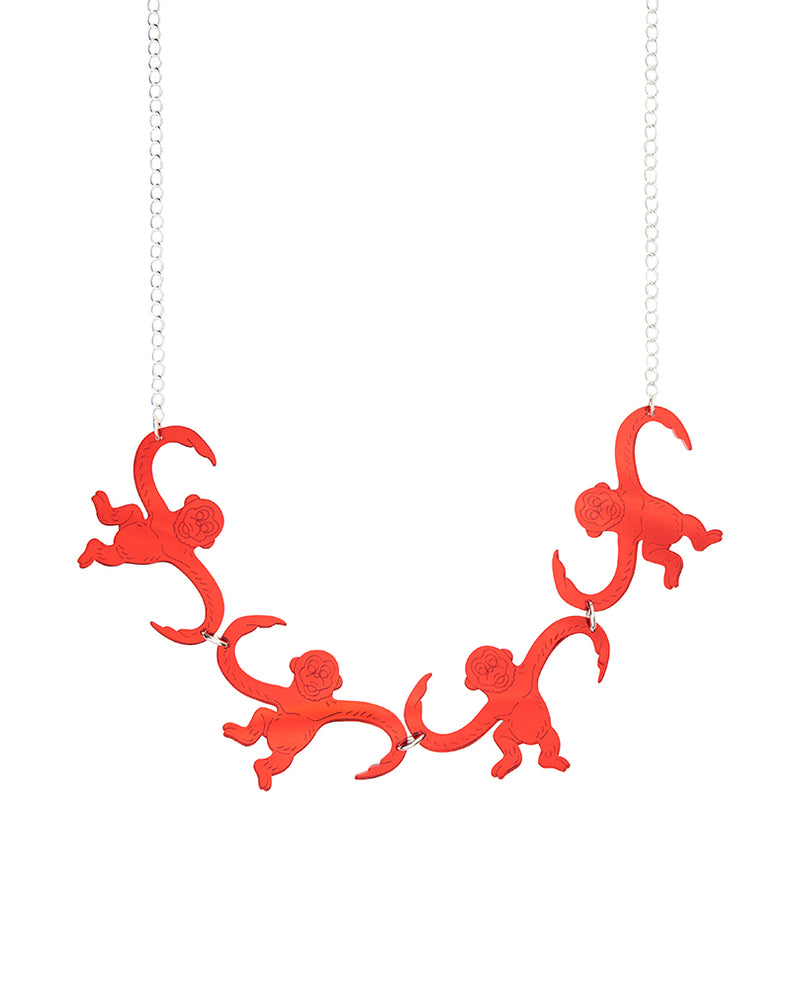Making My Barrel of Monkeys Chain Necklace